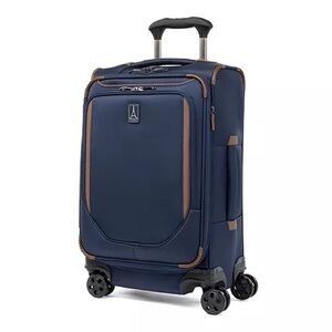Travelpro Crew Classic Expandable Spinner